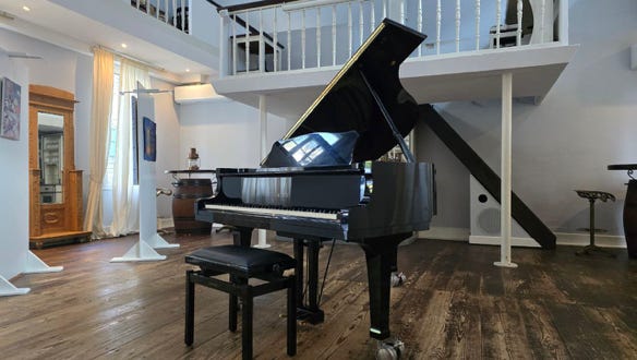 Gestellung Yamaha C3 Flügel